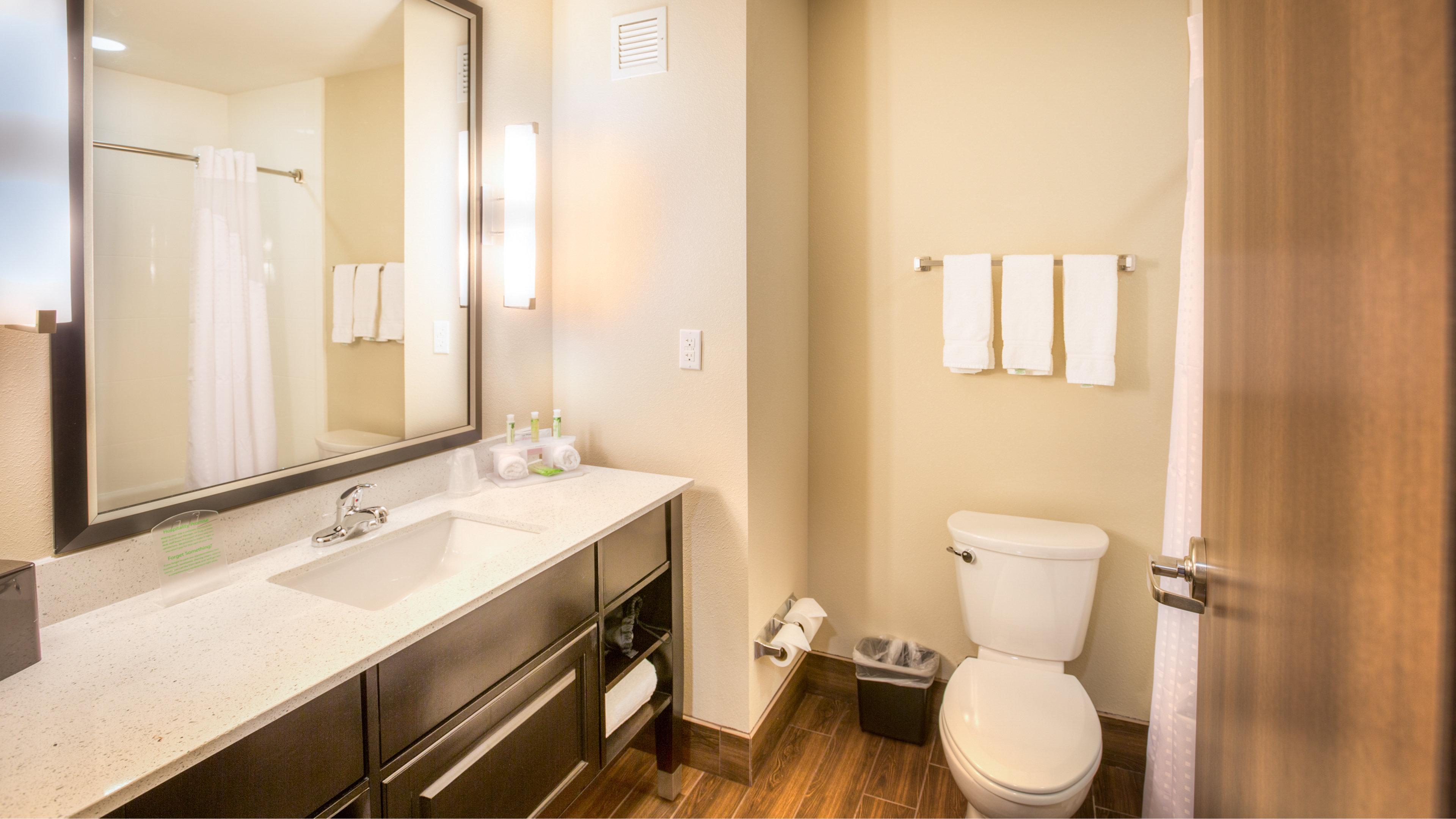 Holiday Inn Express Wichita South By Ihg Exterior foto
